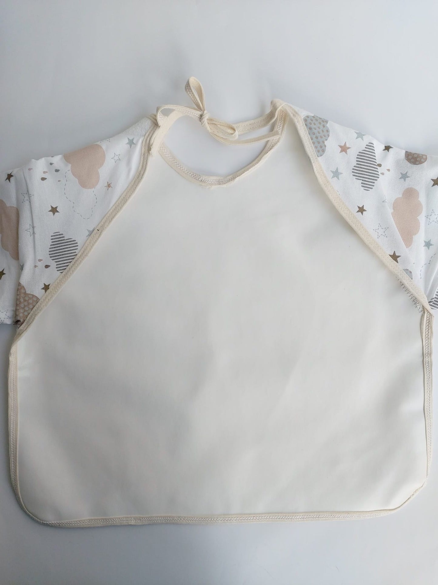 Bavoir à manches longues - Nuages marron