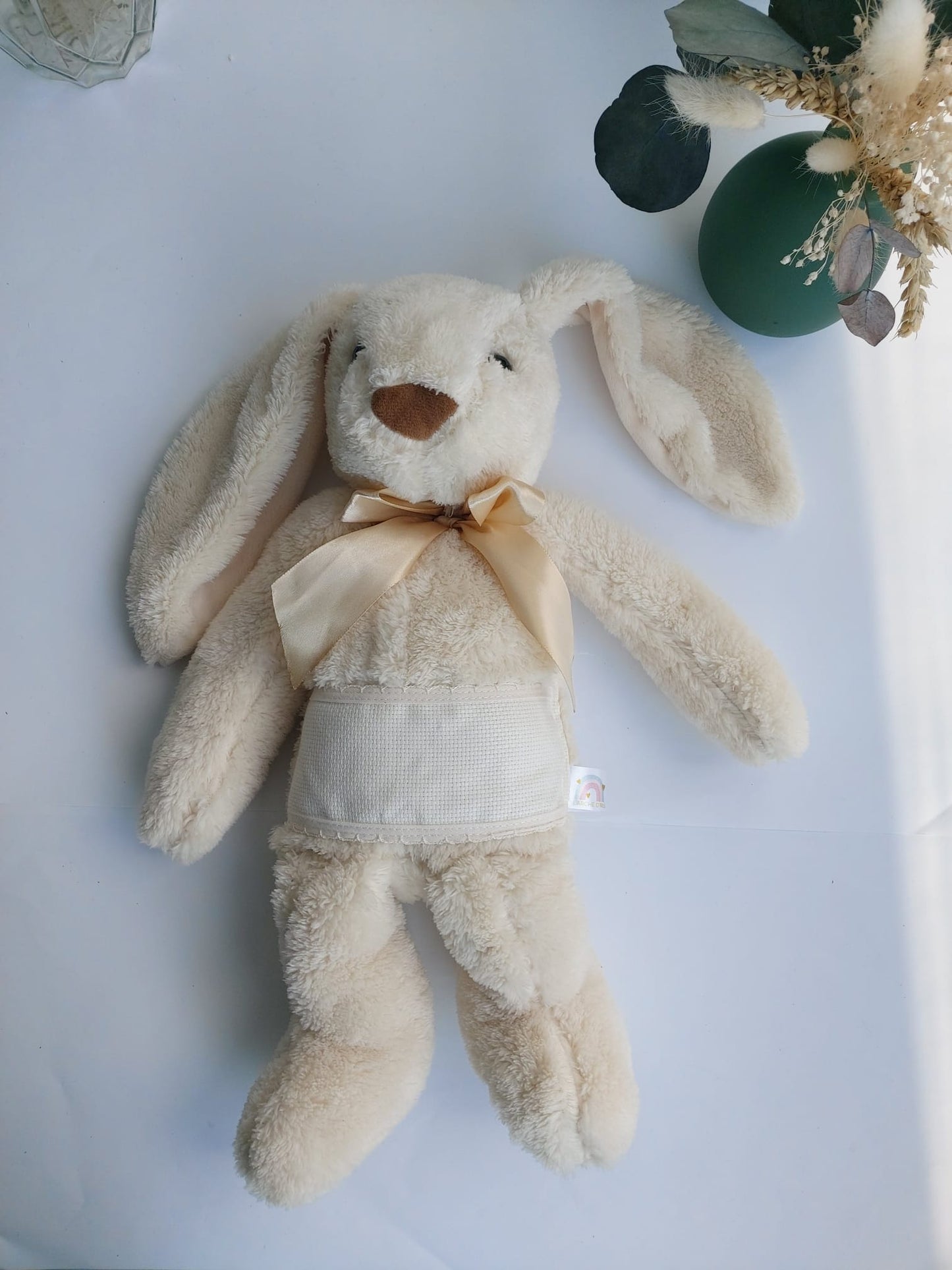 Doudou Lapin beige 38cm - ruban doré