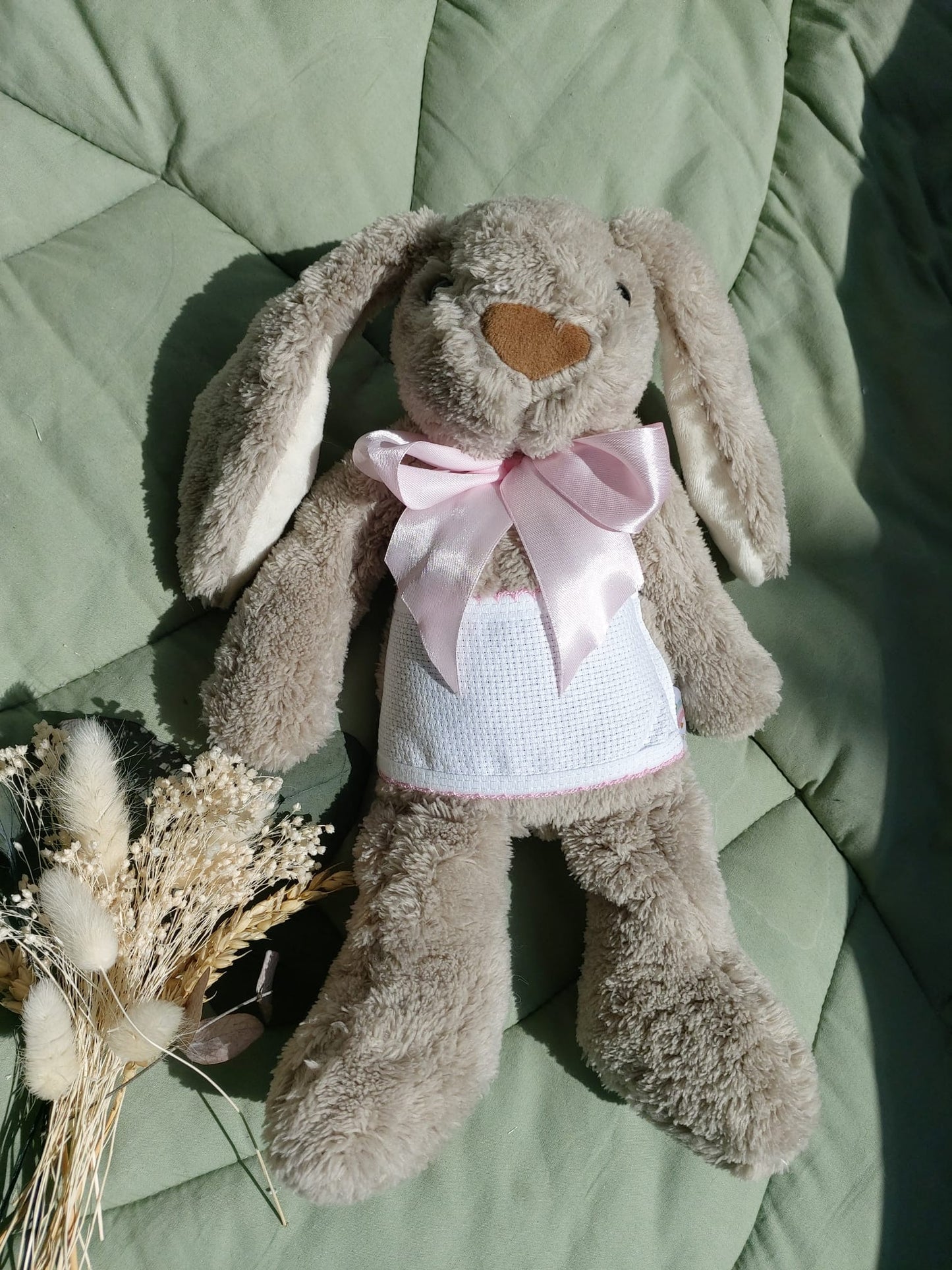 Doudou Lapin gris 28cm - ruban rose