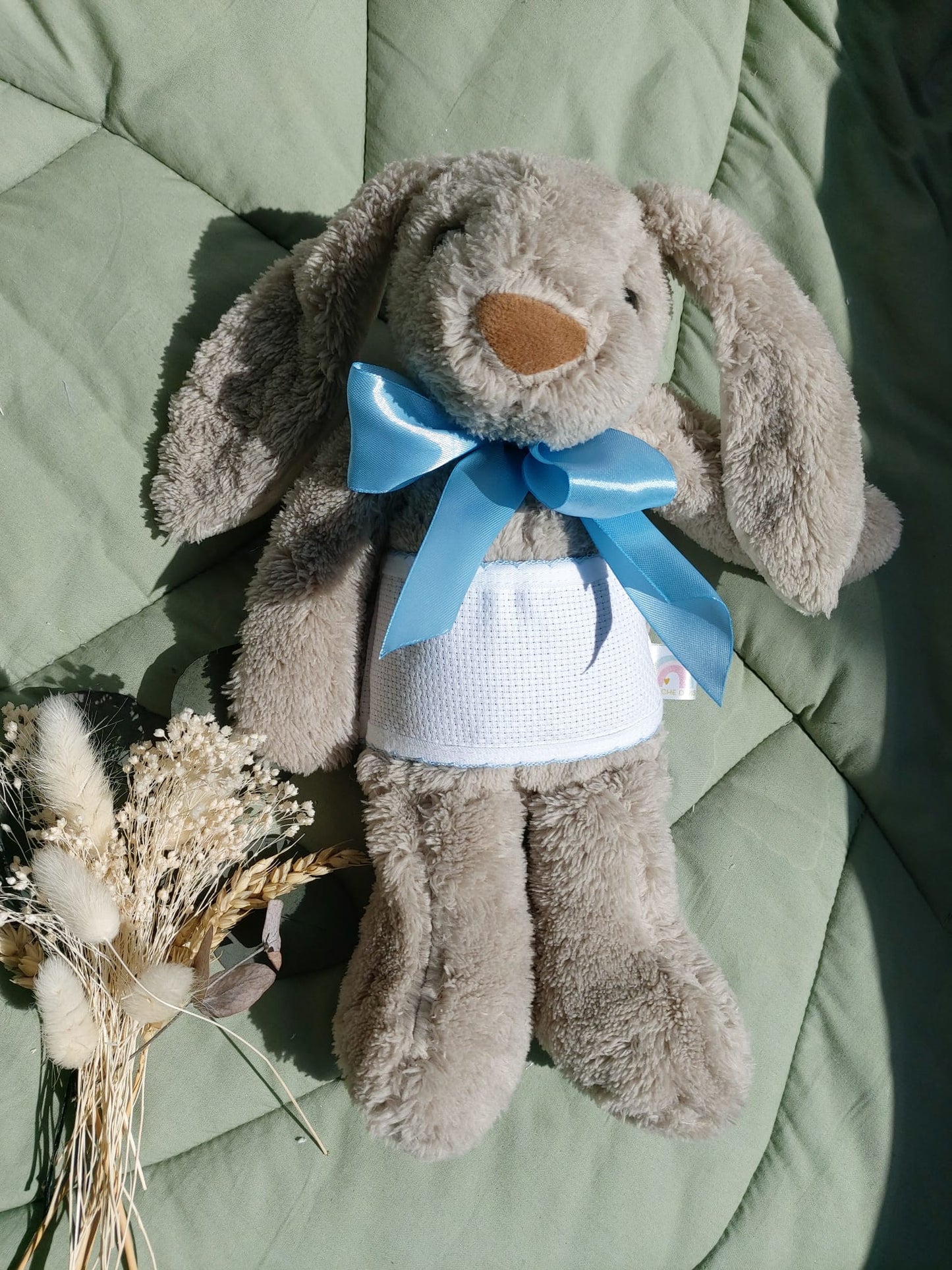 Doudou Lapin gris 28cm - ruban bleu