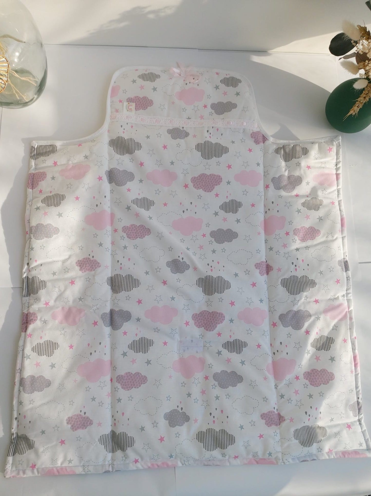 Matelas à langer nomade - Nuages rose