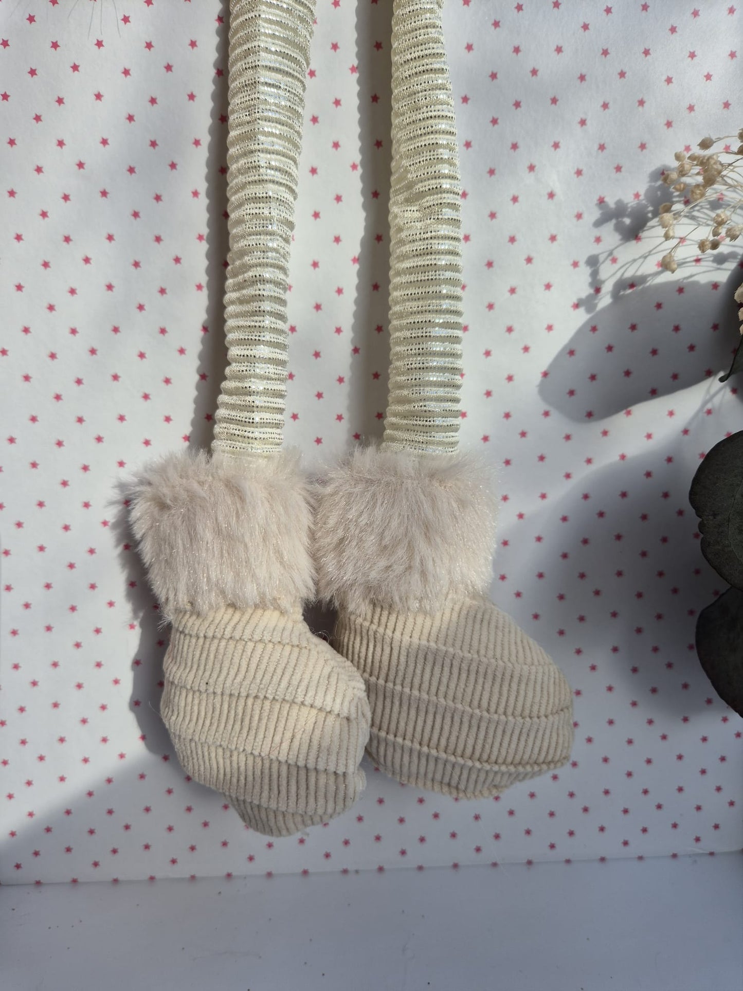 Poupée Jade assise - Beige fourrure