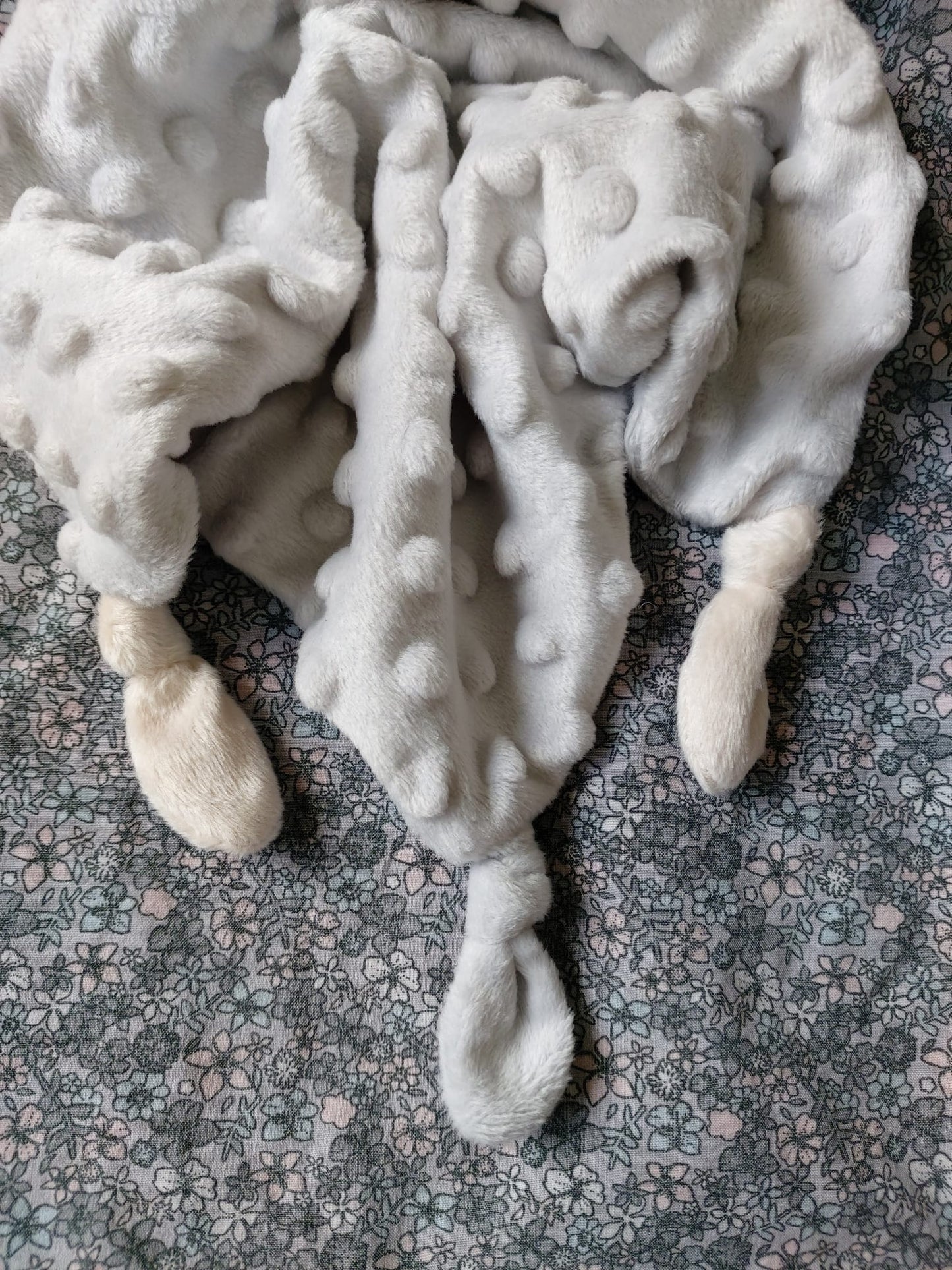 Doudou plat ourson - gris