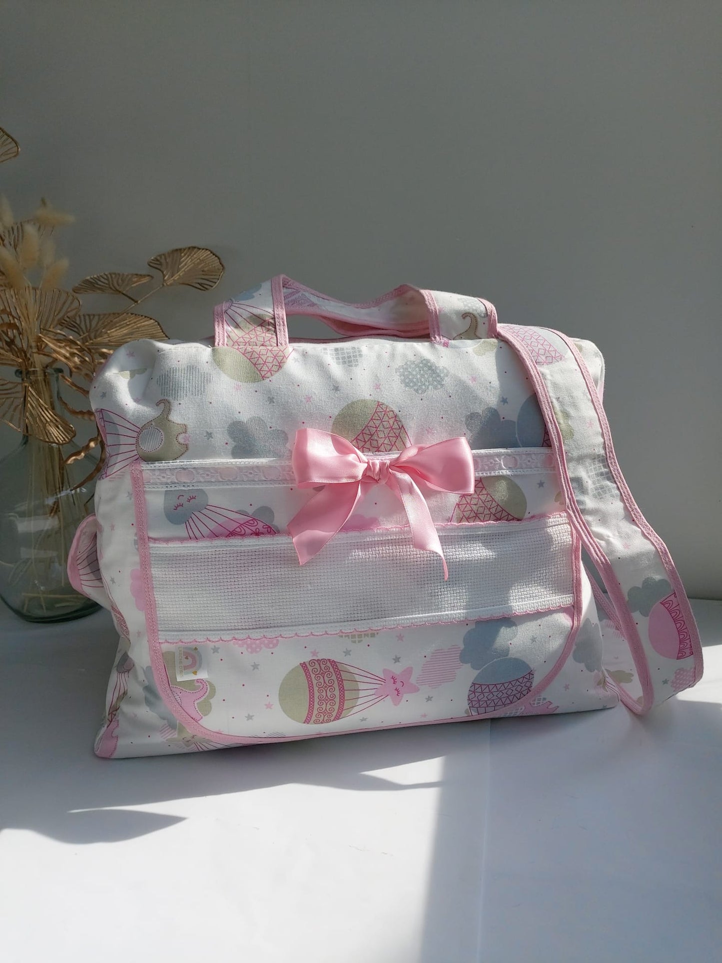 Sac à langer Montgolfières rose à broder - Main Image