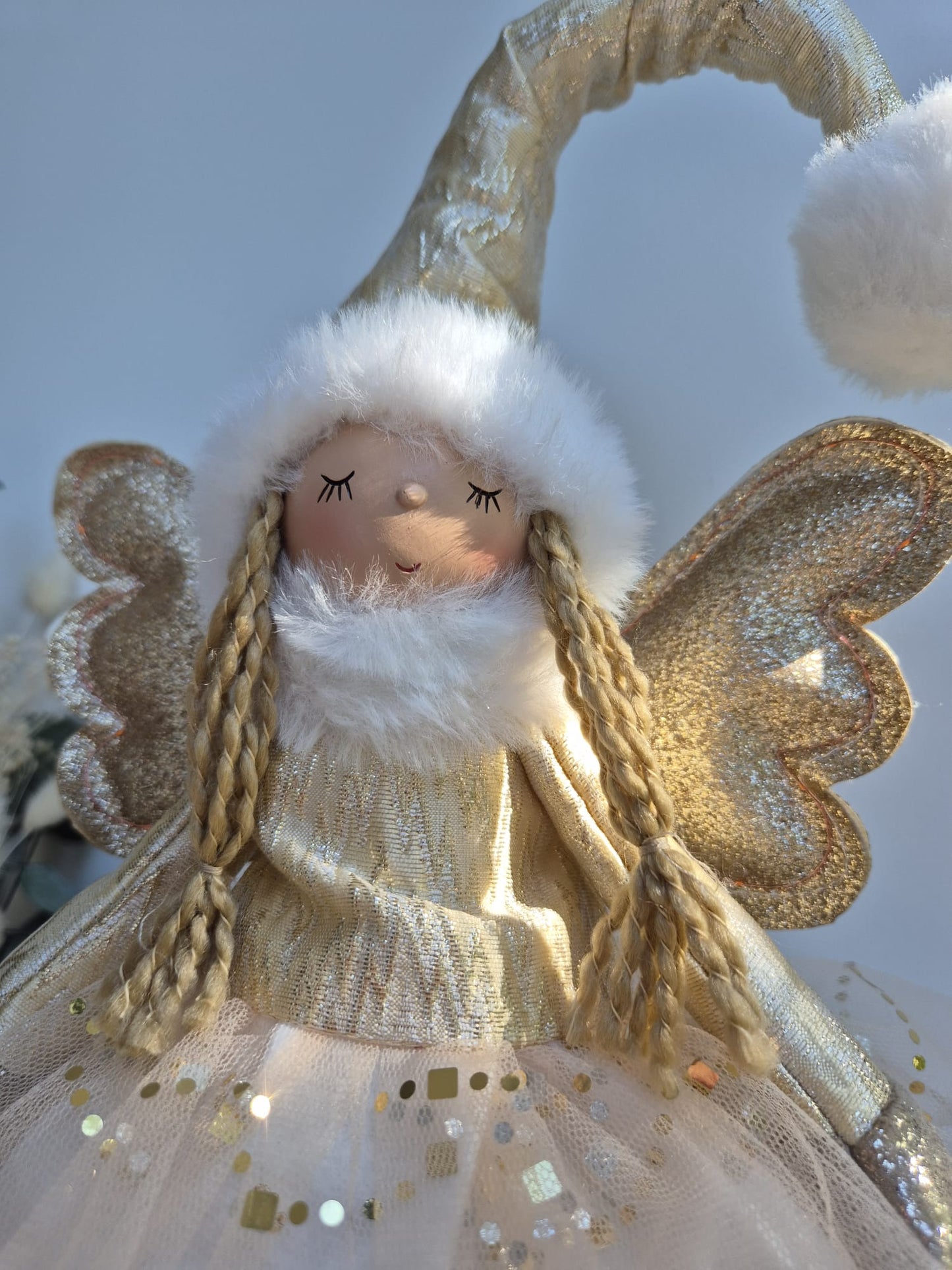 Poupée Jade debout - Dorée scintillante