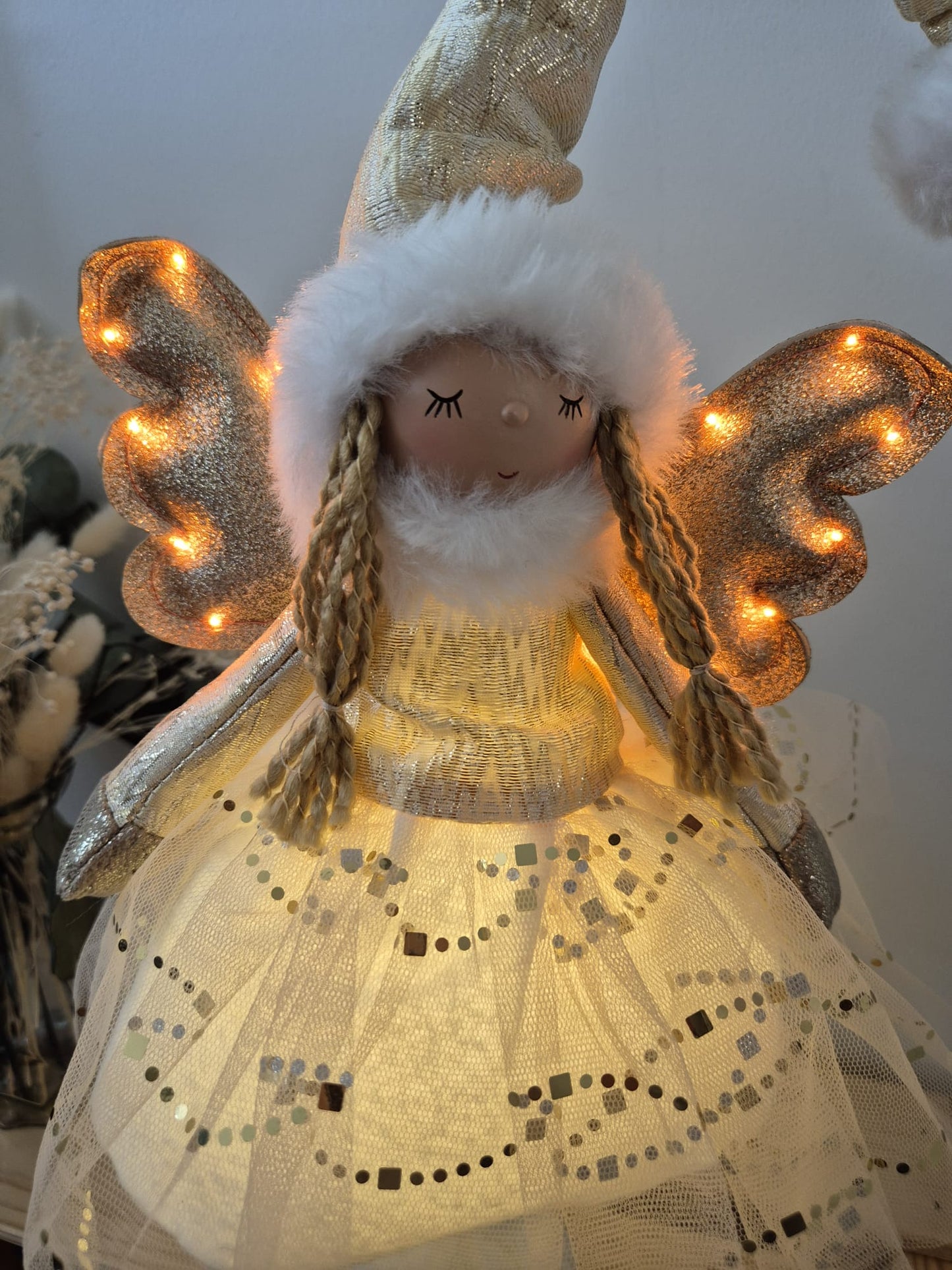 Poupée Jade debout - Dorée scintillante