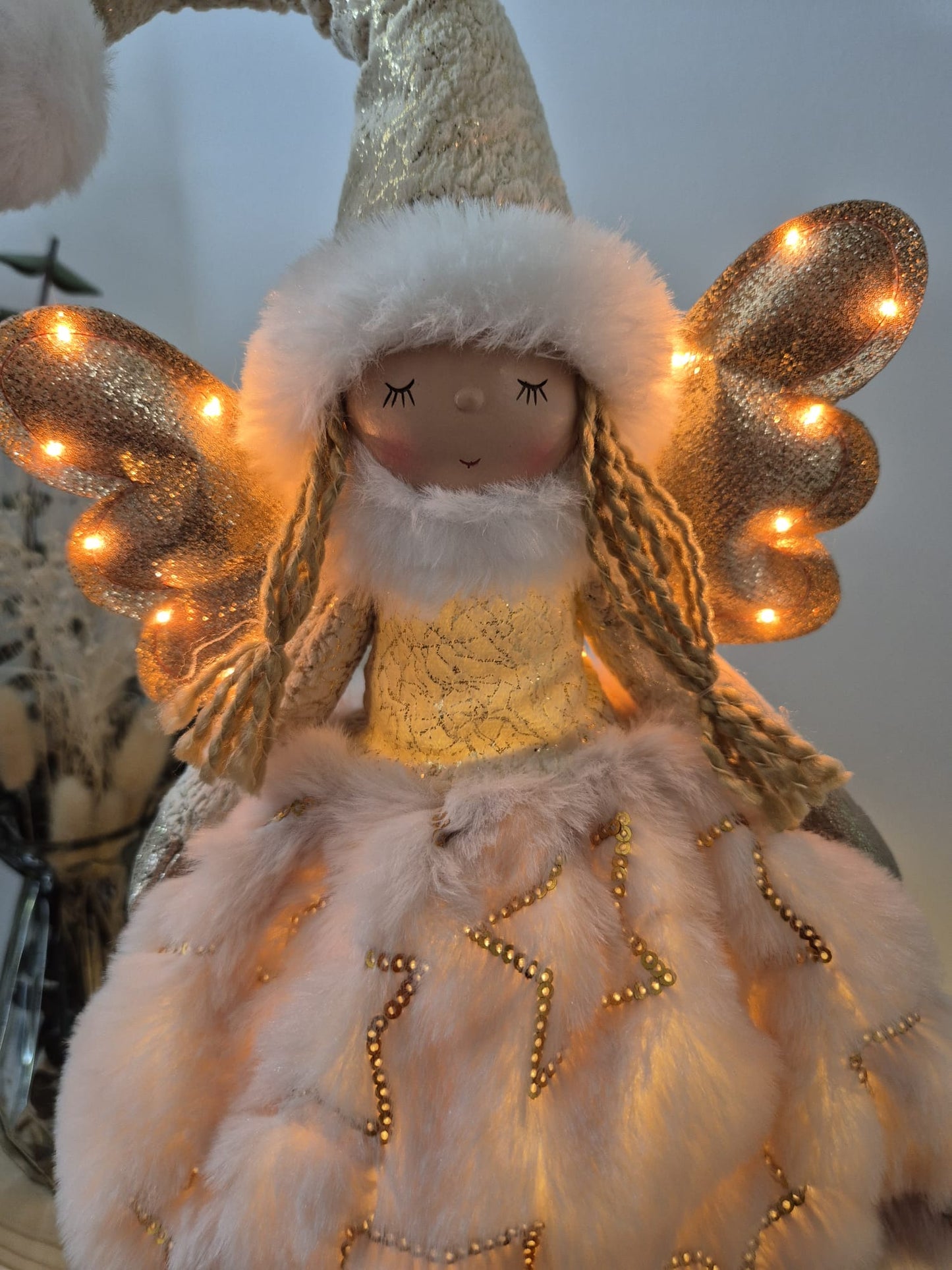 Poupée Jade debout - Beige velours étoiles