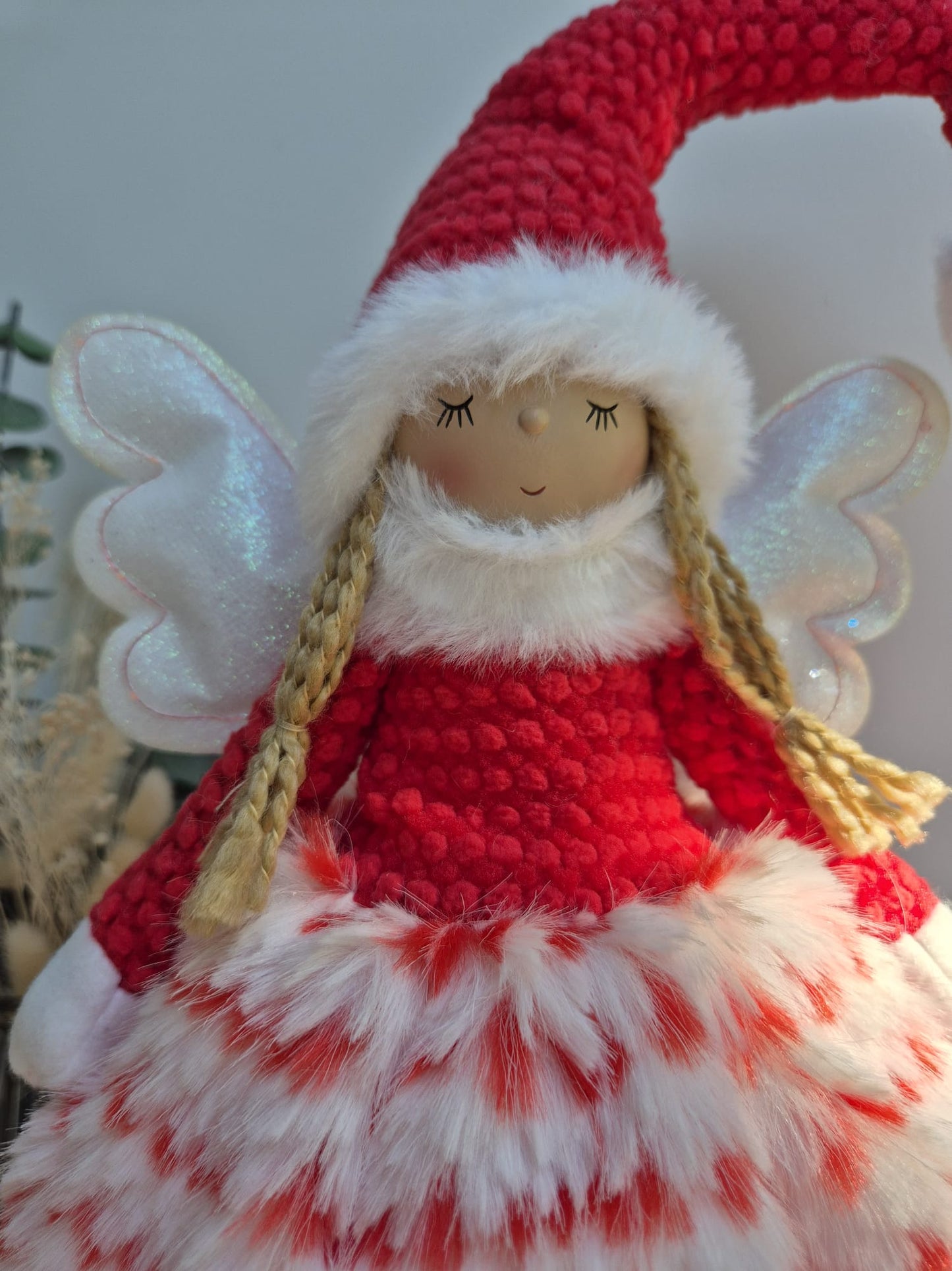 Poupée Jade debout - Rouge tricot