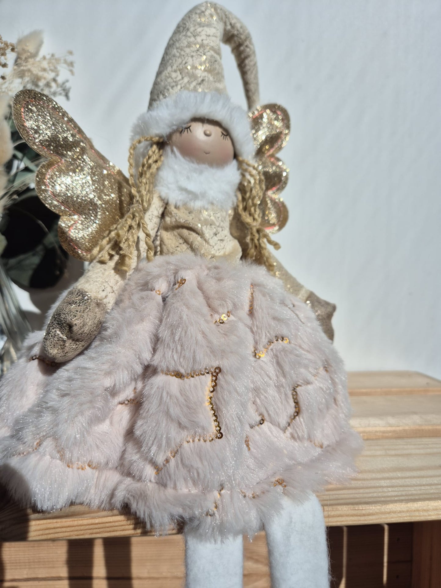 Poupée Jade assise - Beige velours étoiles