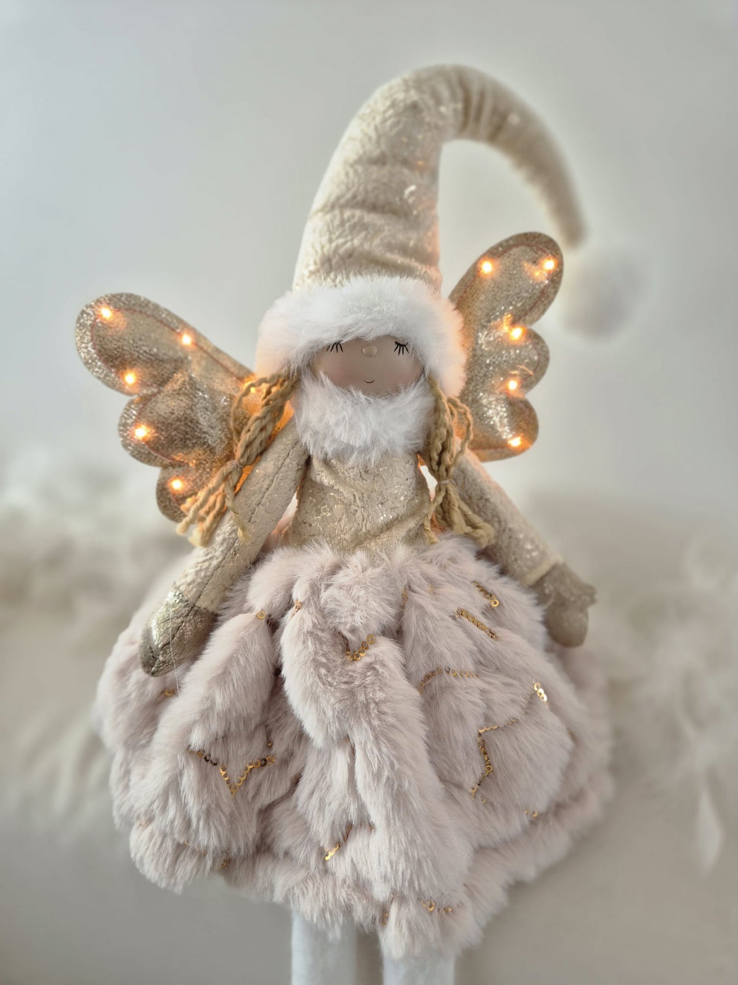 Poupée Jade assise - Beige velours étoiles