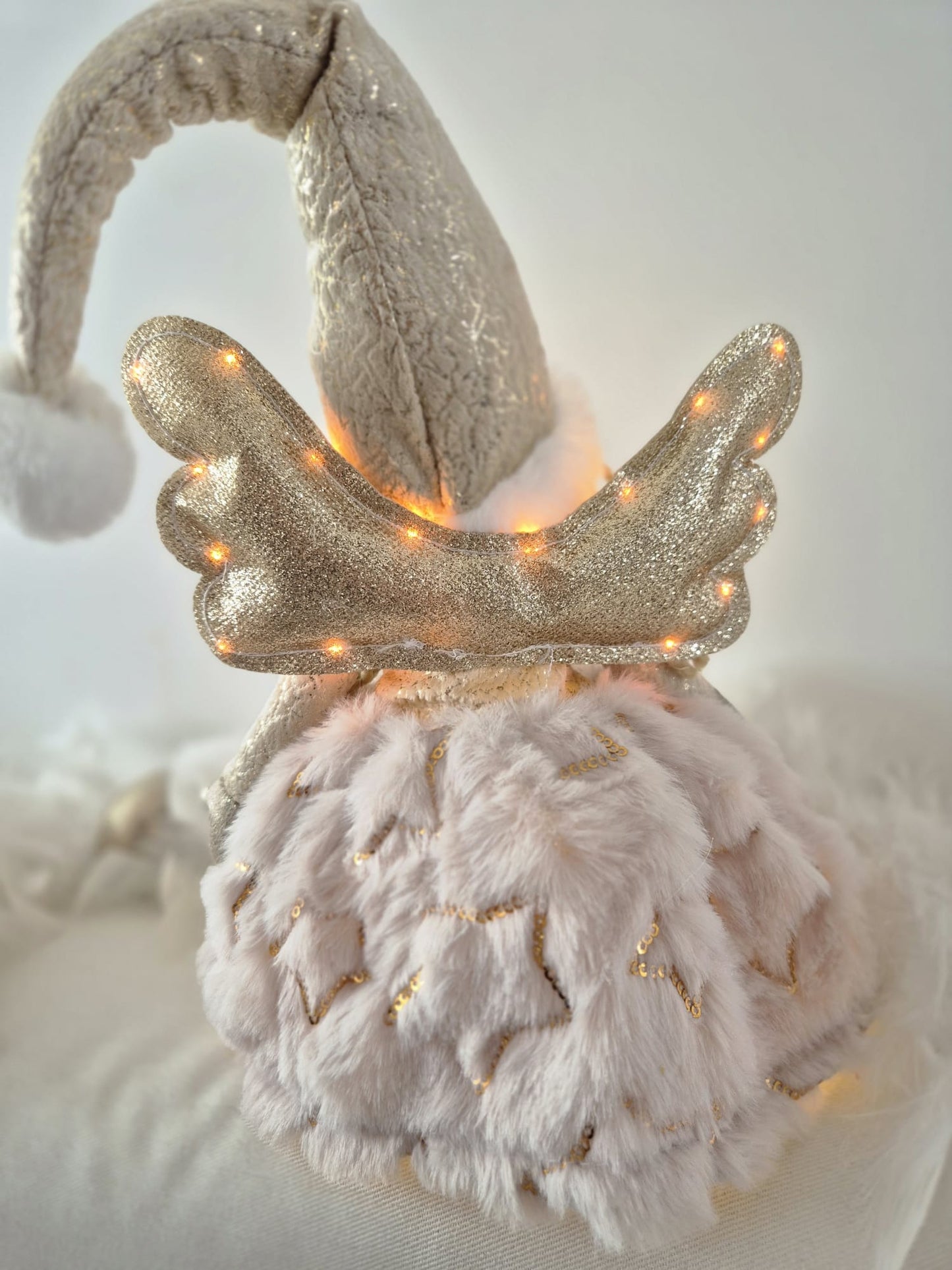 Poupée Jade assise - Beige velours étoiles