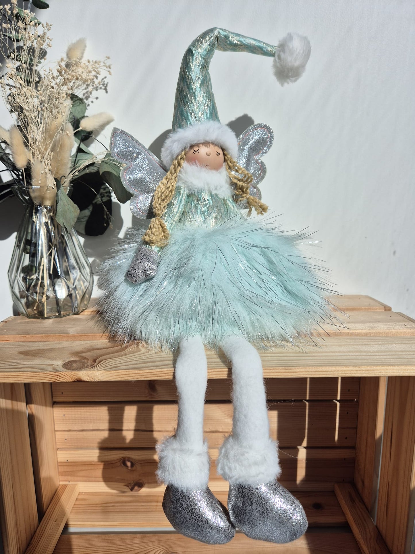 Poupée Jade assise - Verte argentée