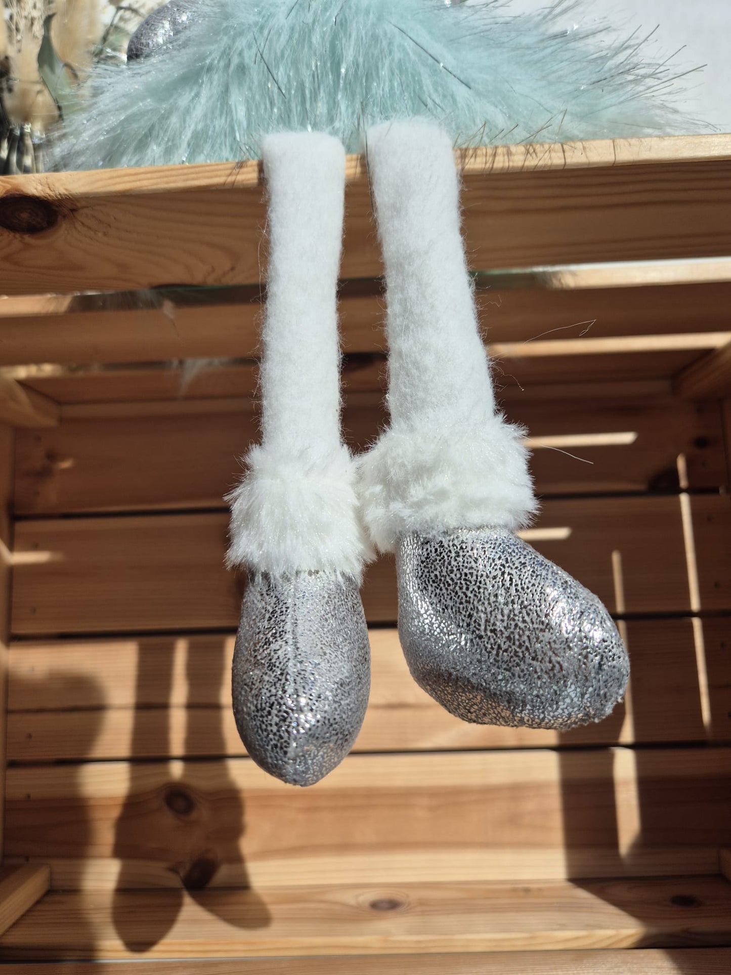 Poupée Jade assise - Verte argentée